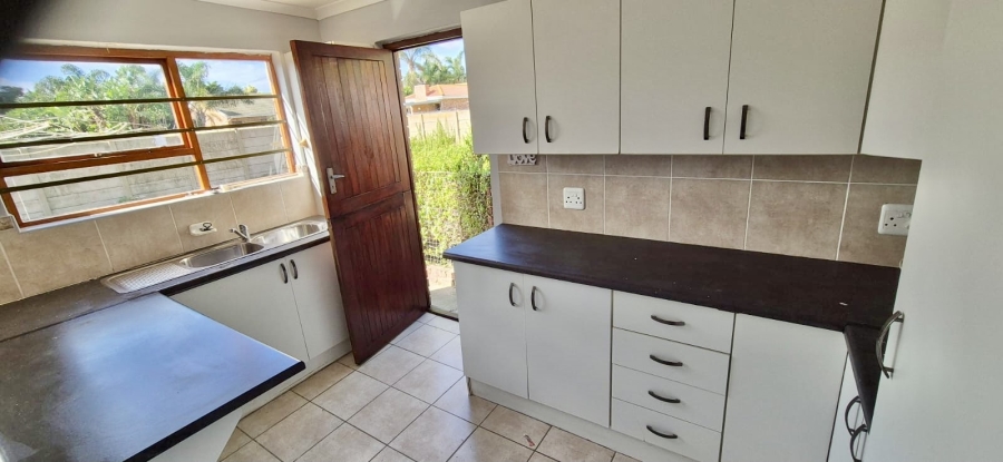 4 Bedroom Property for Sale in Windsor Park Eastern Cape